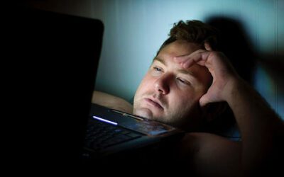 Why We Dread Bedtime When We’re Anxious